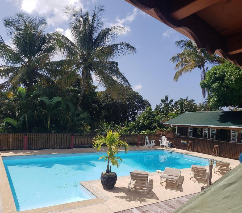 Les Bananes Vertes Ecolodges Saint-Claude Kültér fotó
